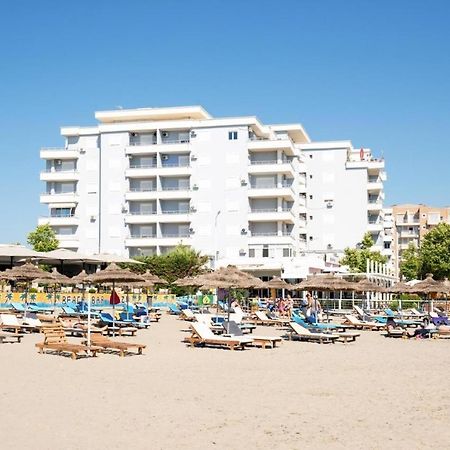 Trea Accomodations - On Private Beach With Sunbed & Umbrella Vlorë エクステリア 写真